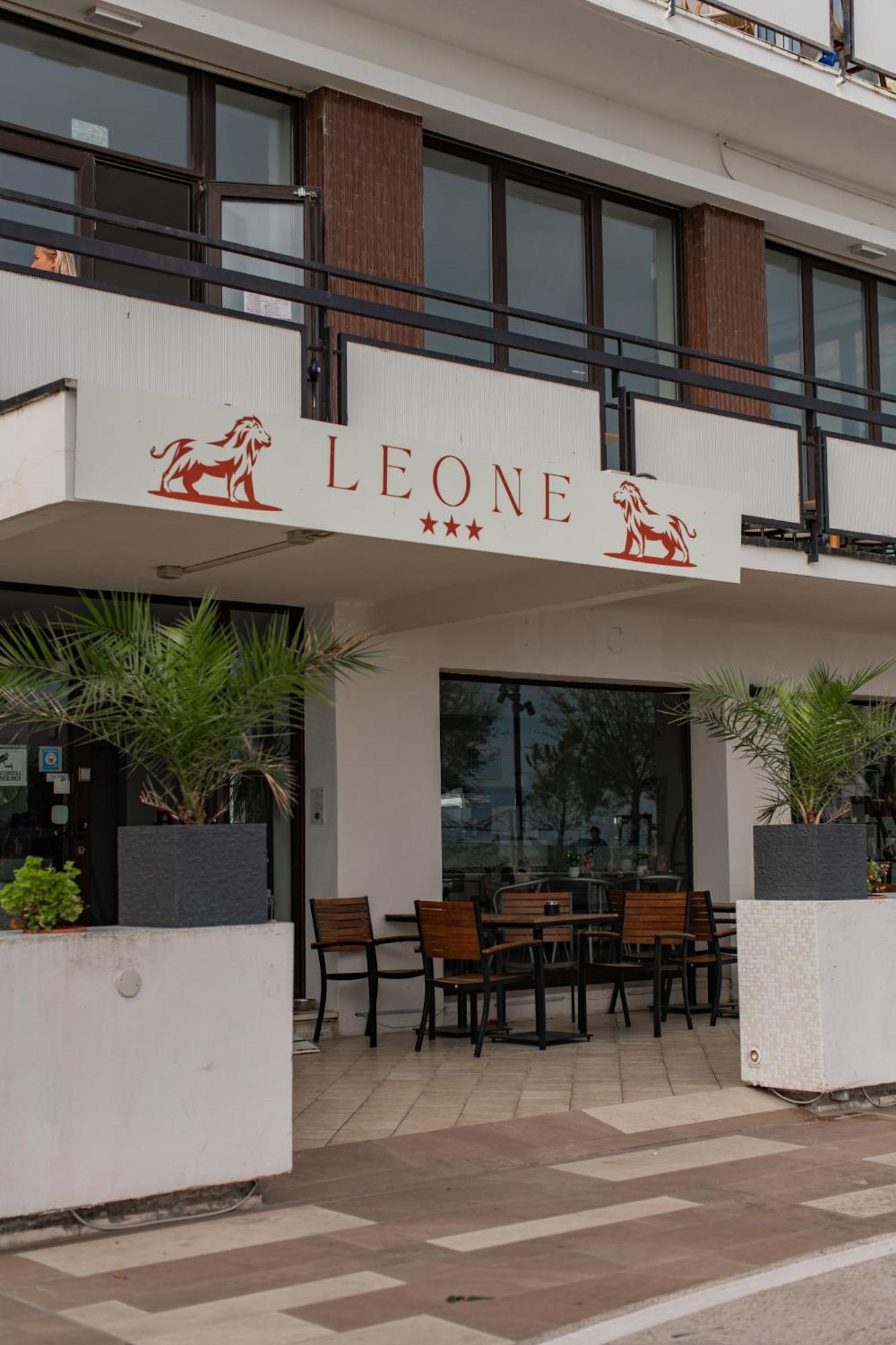 Hotel Re Leone Rimini Kültér fotó