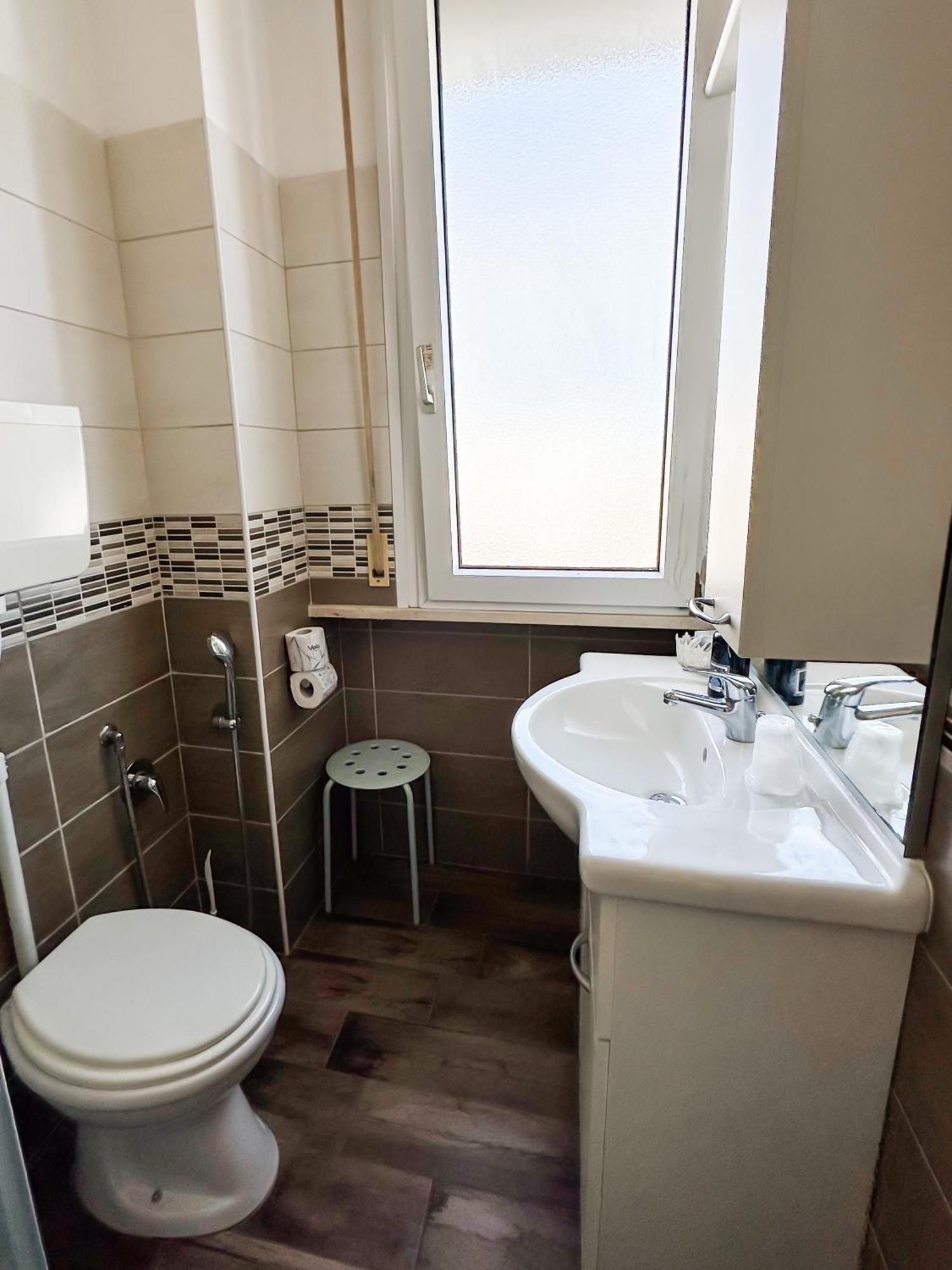 Hotel Re Leone Rimini Kültér fotó